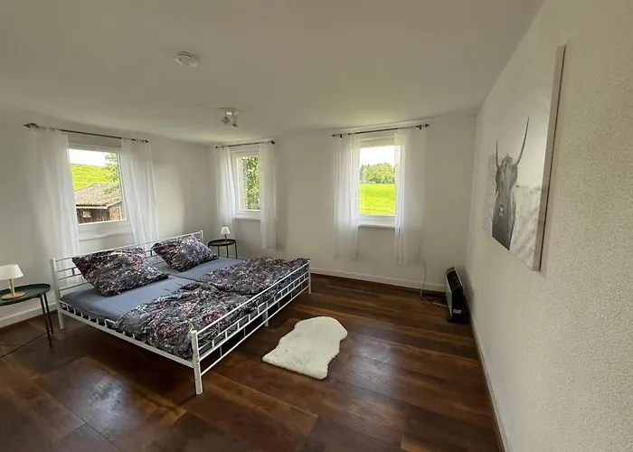 Taelealpakahof Feriehus *