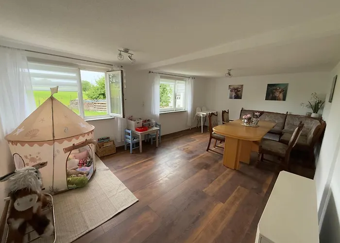 Taelealpakahof Feriehus